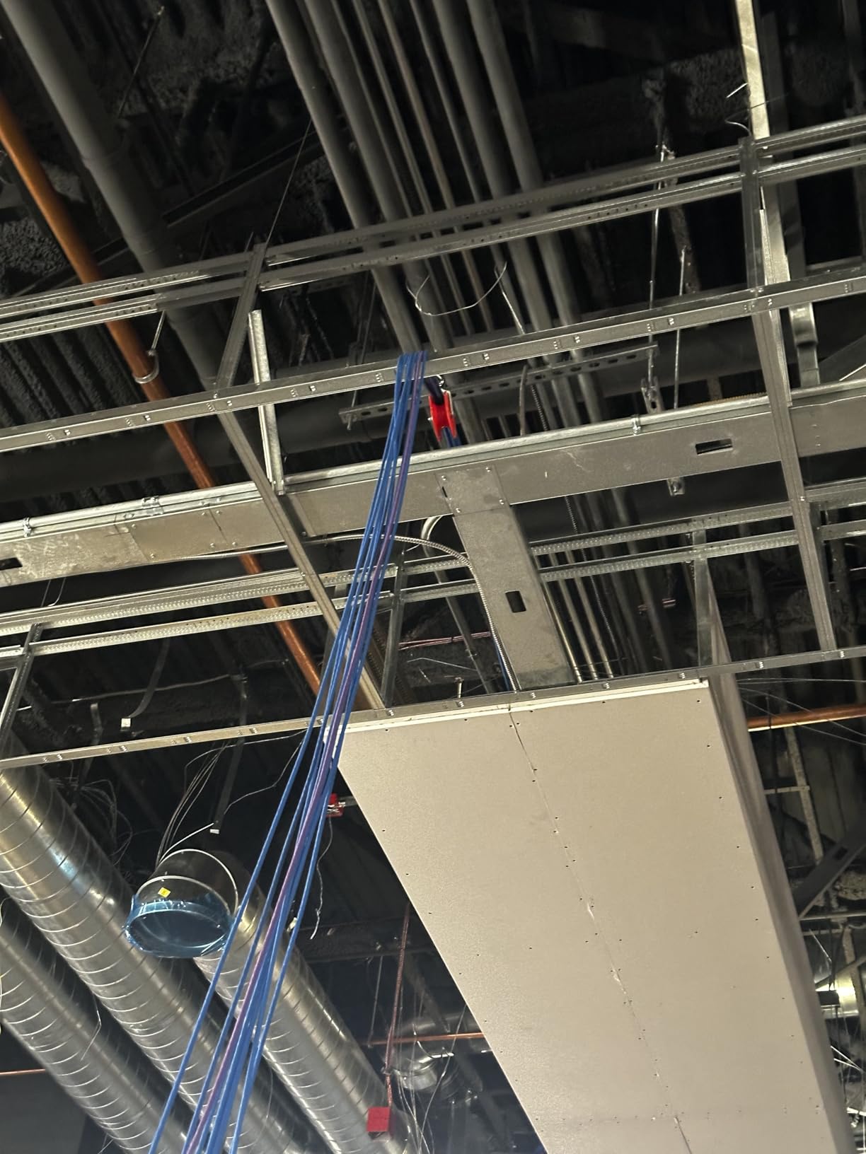 Pulling Pal - Low Voltage & Network Cable Installation Pulley. The Best Cat5e & 6, Coax, Fire Alarm, Access Control & Audio Cable Pulley for Low Voltage Wire Pulling & Safe Working - Assembled in USA customer photo 1