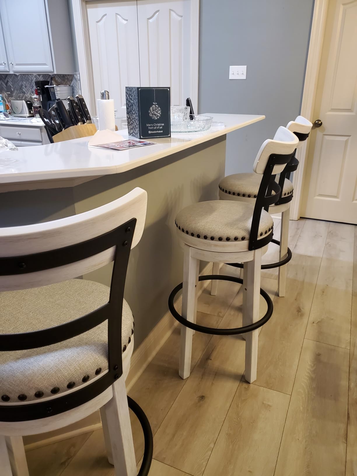Signature Design by Ashley Valebeck Bar Stool, Rustic Industrial Swivel Barstool With Cushioned Upholstery, Wood & Metal Construction, Kitchen Island Seating, Counter Height, Black customer photo 2