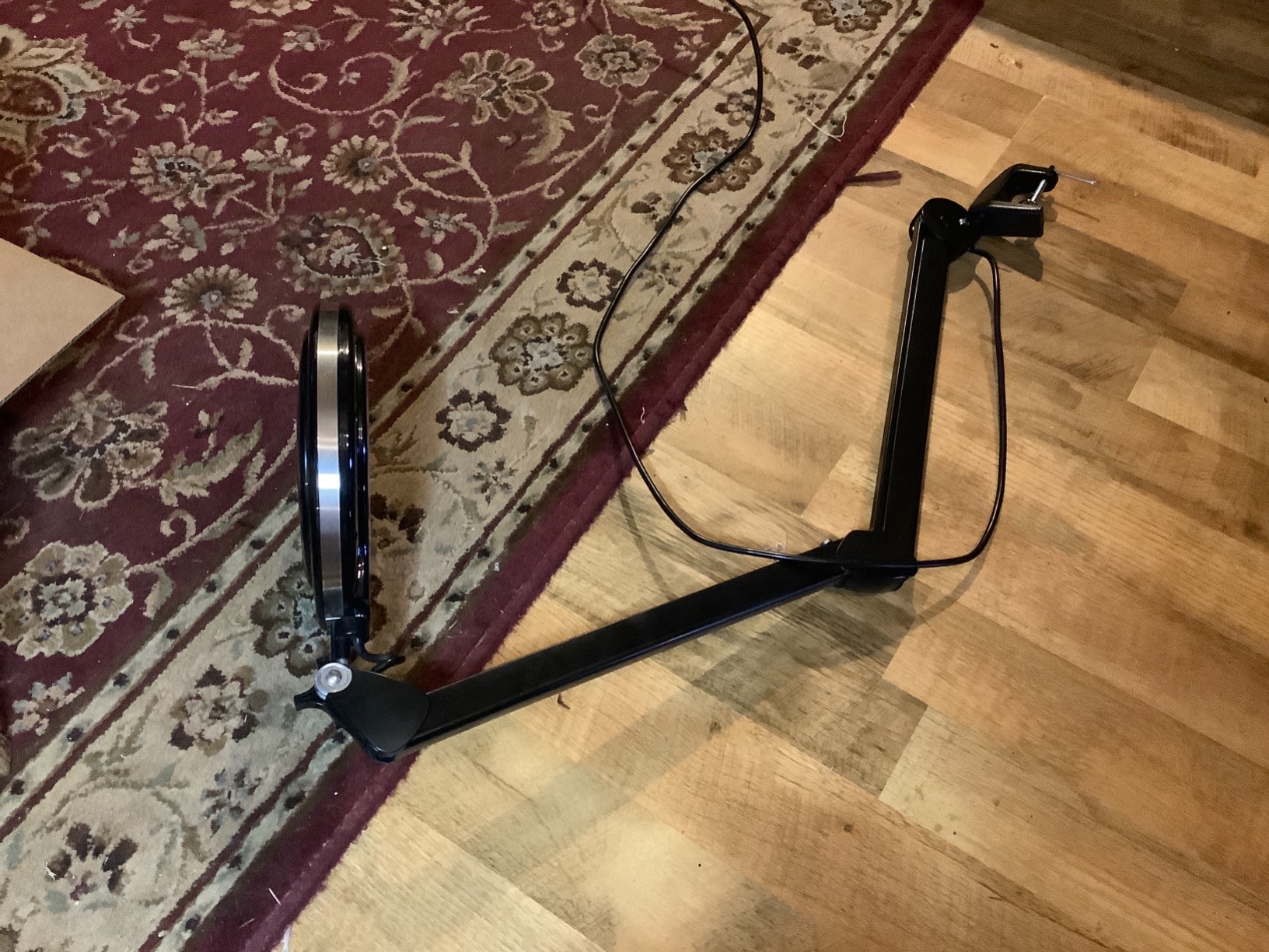 Brightech Lightview Pro Magnifying Glass with Stand and Light, Magnifying Floor Lamp with 6-Wheel Rolling Base for Facials and Lashes - Dimmable LED Work Light for Crafts, Sewing, and Projects - 5 Diopter customer photo 2