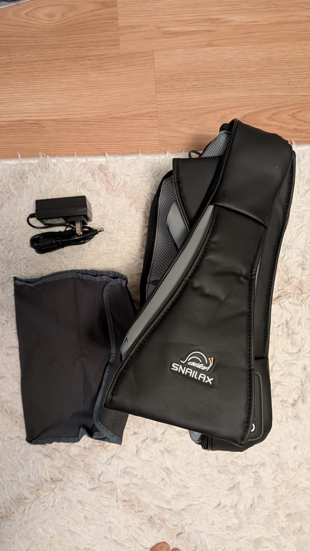 Snailax Cordless Massager - Shiatsu Neck and Shoulder Massager with Heat, FSA Eligible, Portable, Lumbar, Back Electric Massage Pillow customer photo 1