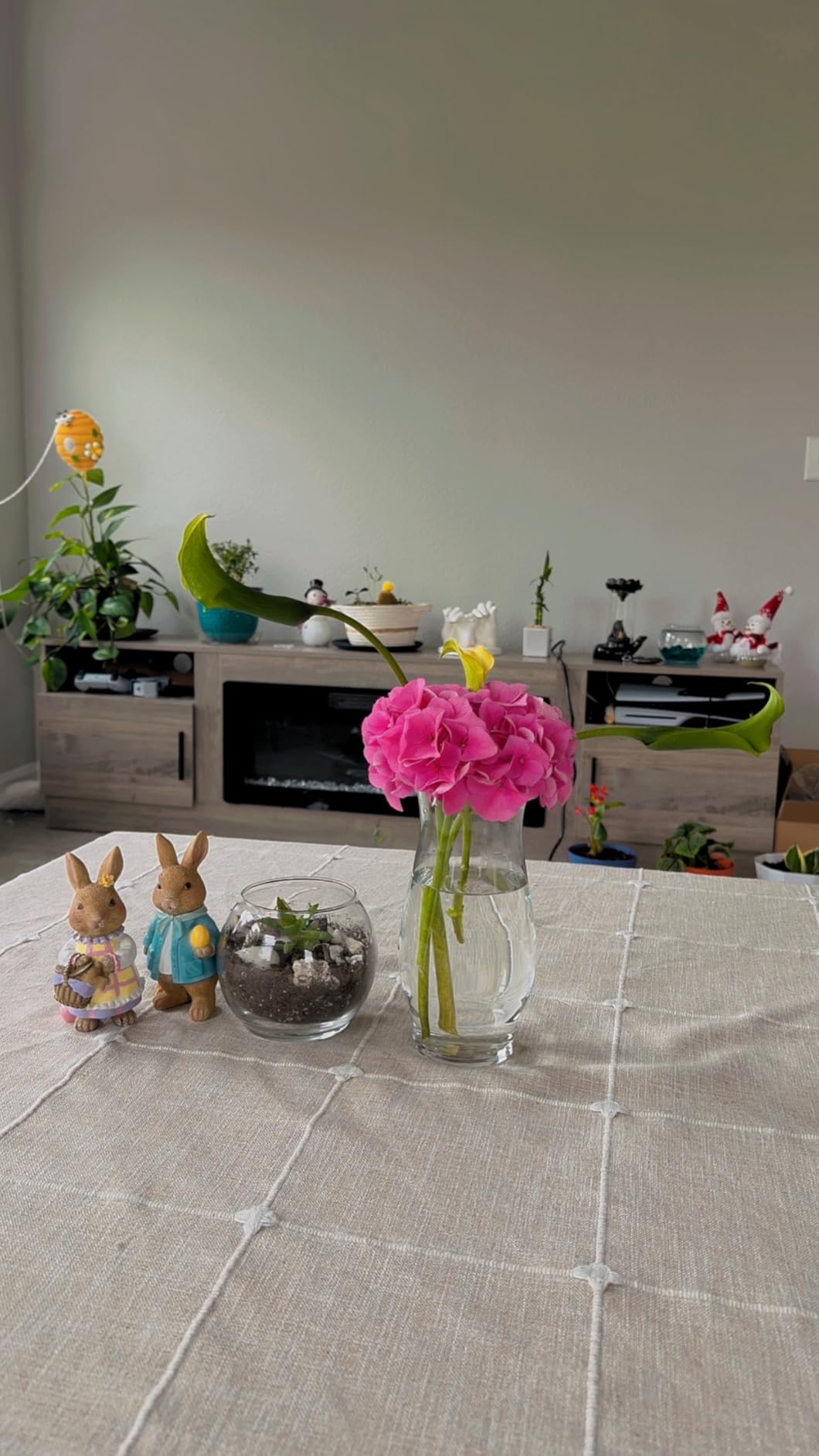 Deep Dream Tablecloths, 55 x 86 Inch Waterproof Table Cloth, Linen Wrinkle Free Anti-Fading, Rustic Table Cover for Kitchen Dining (Rectangle, 6-8 Seats, Light Coffee) customer photo 1