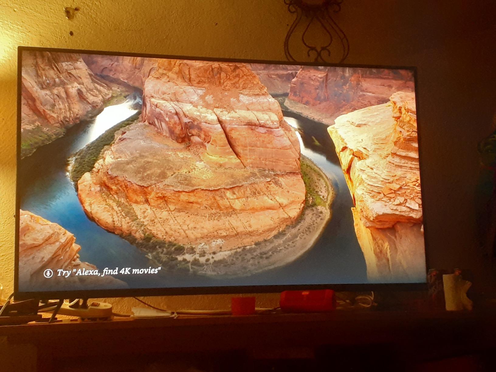 VIZIO M658-G1 M-Series Quantum 65-inch 4K HDR Smart TV customer photo 2