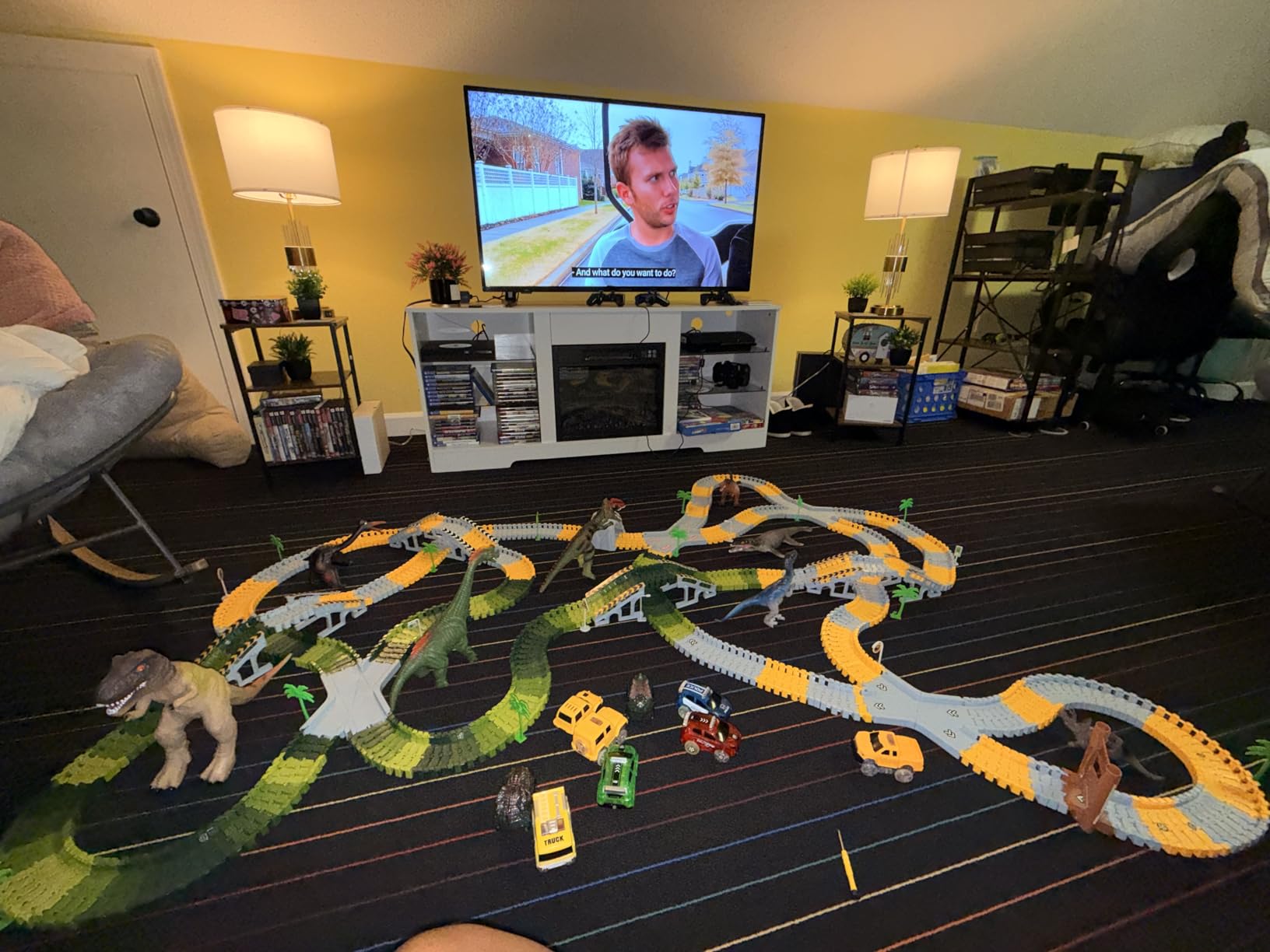 Dinosaur Toys, Create A Dinosaur World Road Race, Flexible Track Playset and 2 Cool Dinosaur car for 3-6 Year & Up Old Boys Girls Best Gift customer photo 2