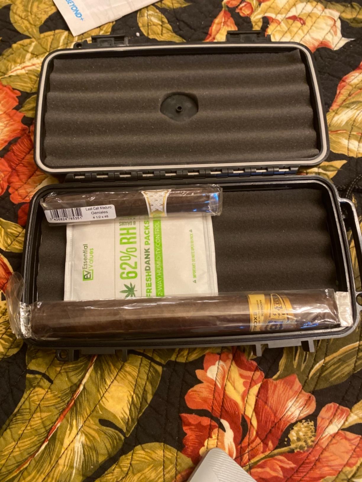 Mrs. Brog Cigar Humidor, Airtight & Durable Waterproof Travel Humidor Case Holds Up to 20 Cigars - Includes Cigar Cutter & Collapsible Cigar Stand with Humidor Cigar Box customer photo 2