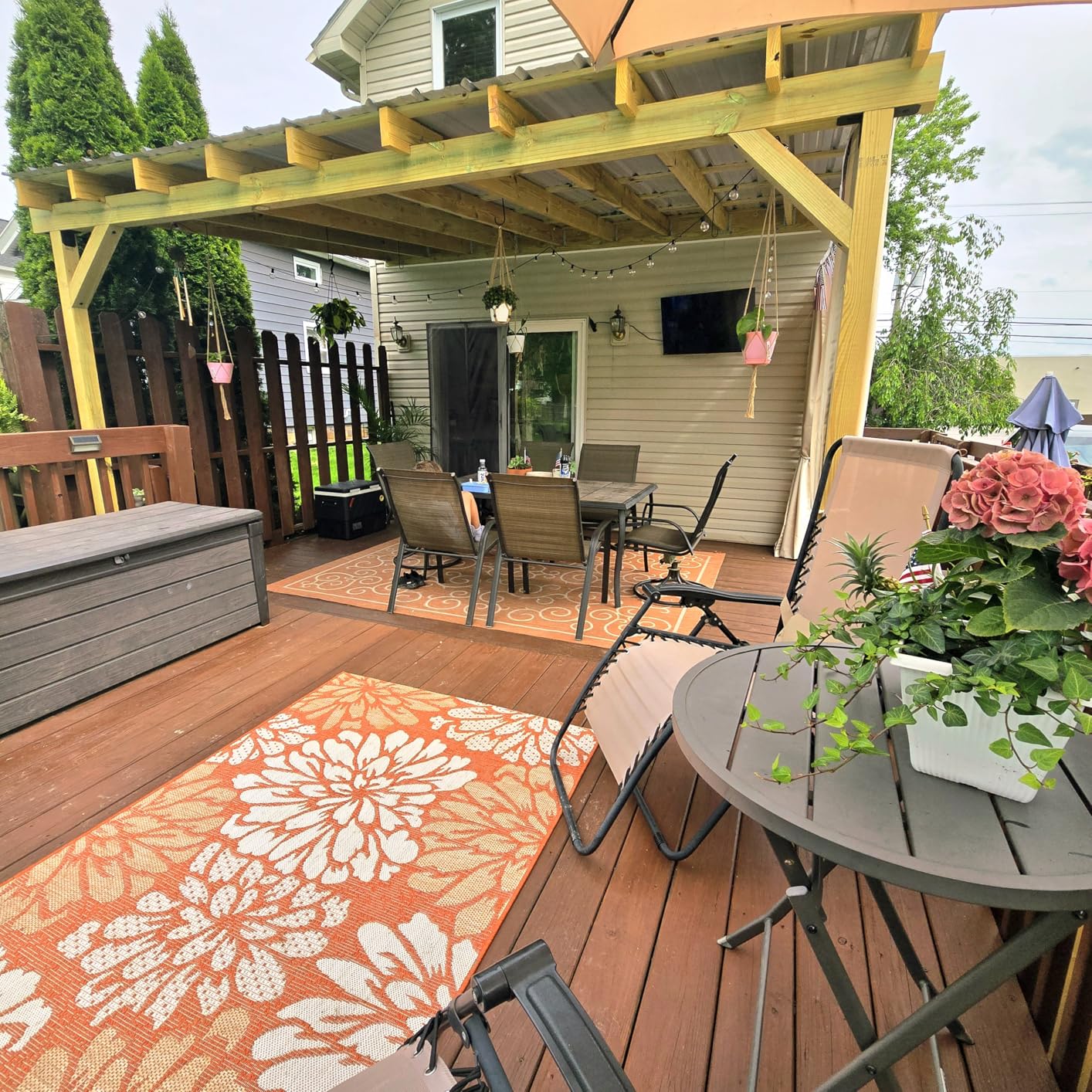 JONATHAN Y Floral Textured Weave Indoor Outdoor Area Rug 8X10 Navy/Aqua, Zinnia Modern for Backyard, Patio, Porch, Easy-Cleaning, High Traffic, Pet-Friendly, Non-Shedding customer photo 1