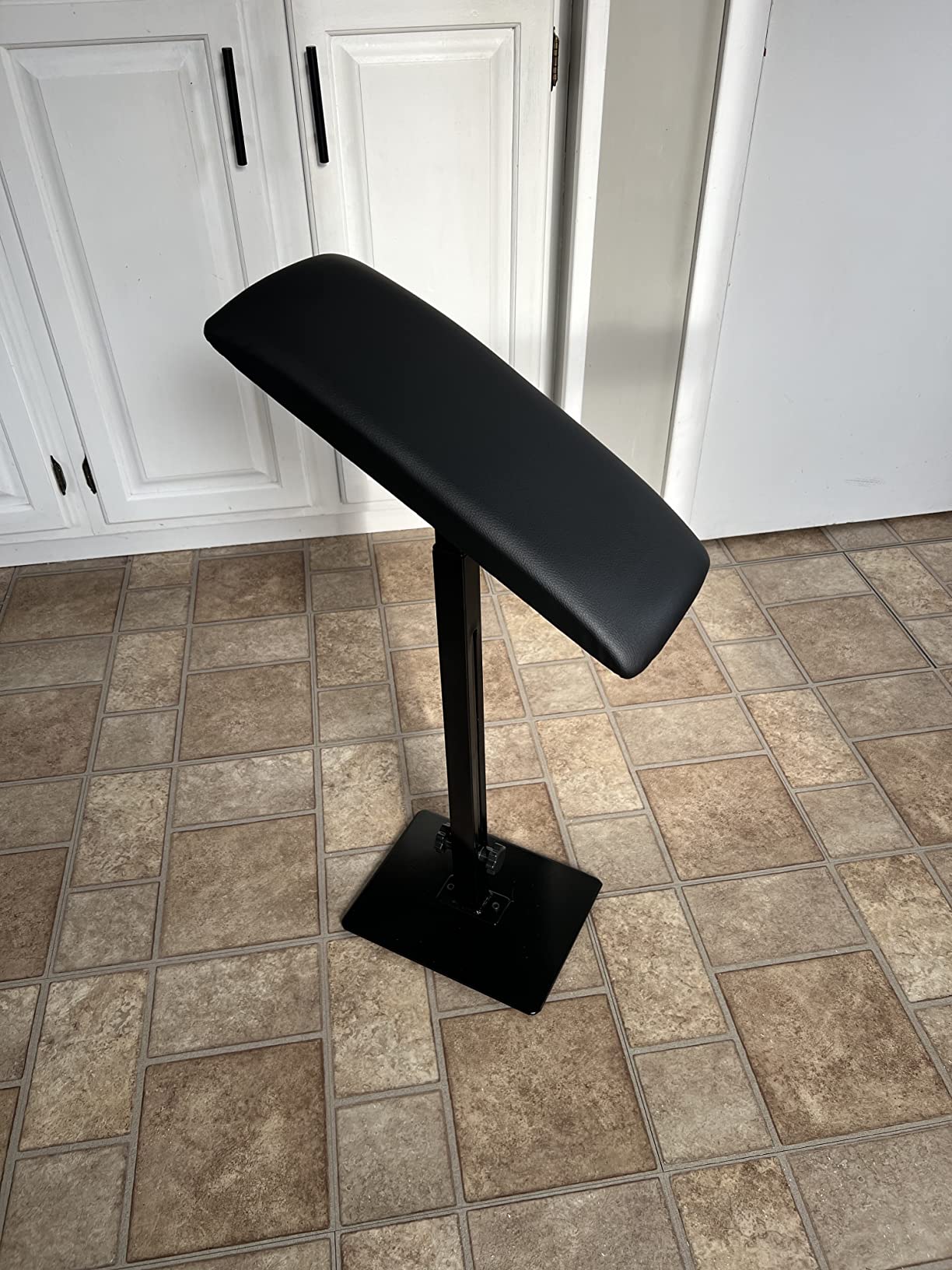 CAKMSMAO Square Tattoo Arm Rest Stand, Arm Rest Tattoo, Arm Rest for Tattooing, Adjustable Height and with PU Leathe customer photo 1