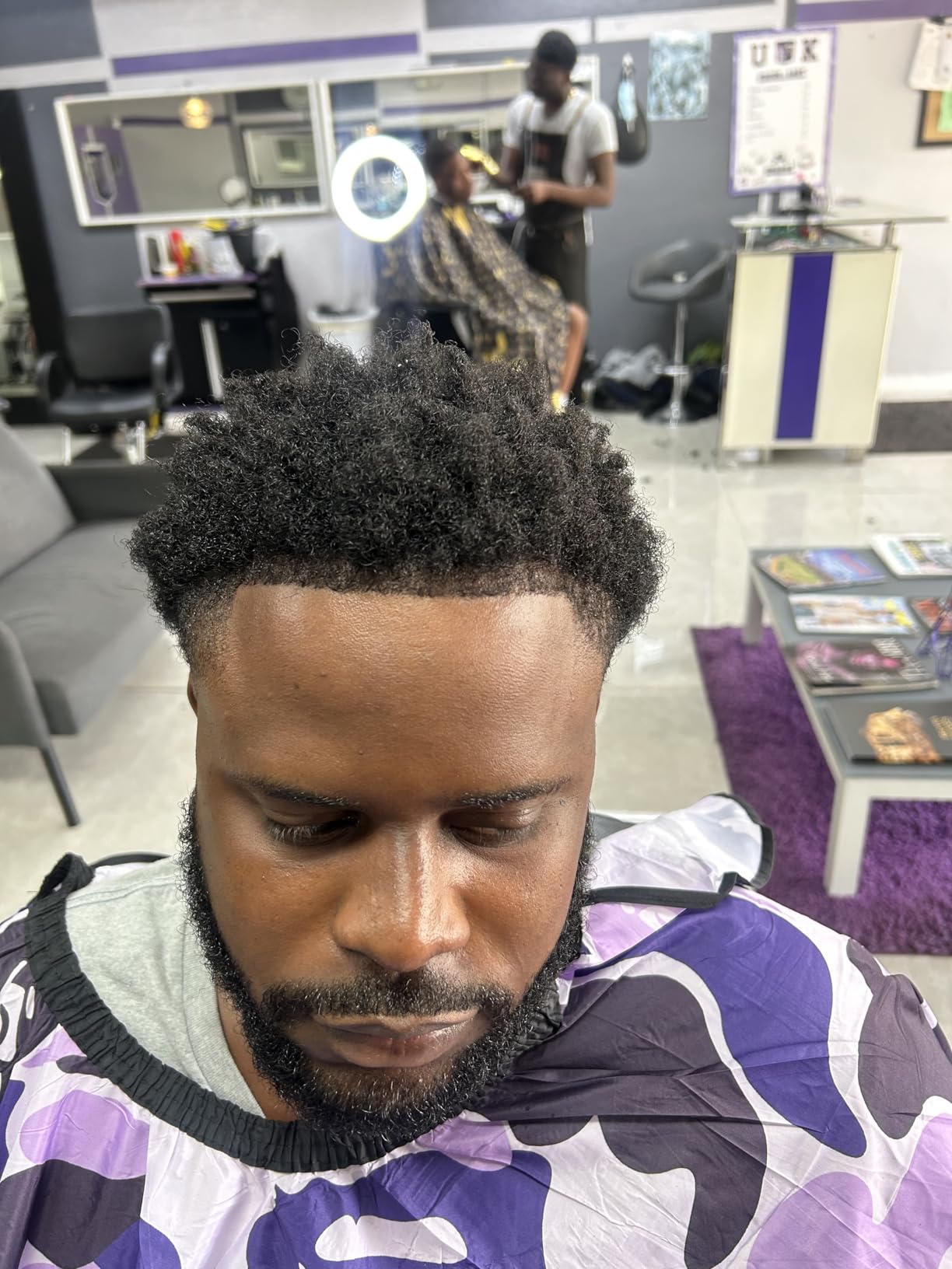 Professional Hair Cutting Cape Waterproof Barber Cape for Men Polyester Hair Styling Cape with Elastic Neckline customer photo 2