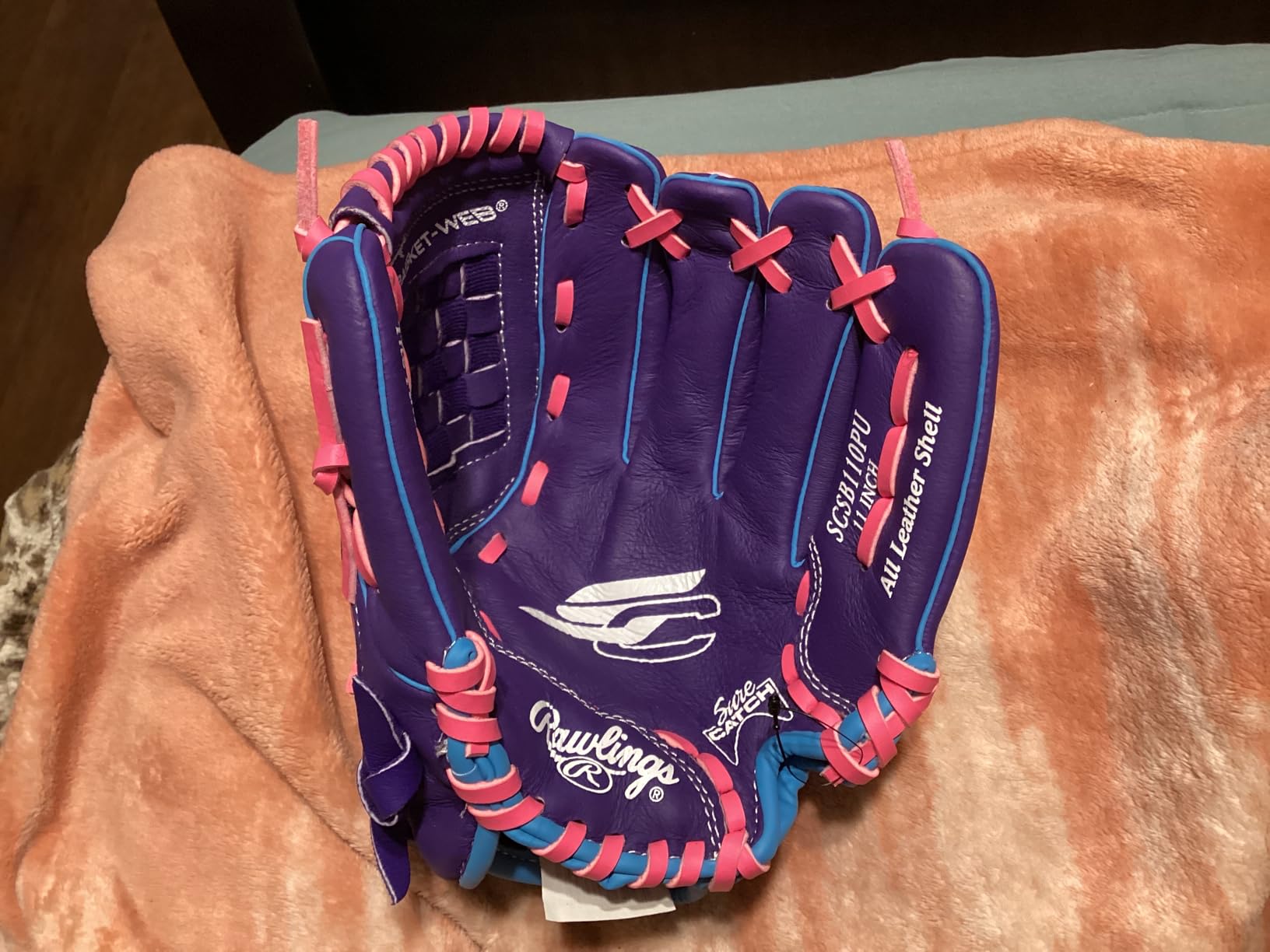 Rawlings | Sure Catch Series Youth Softball Glove | Sizes 10