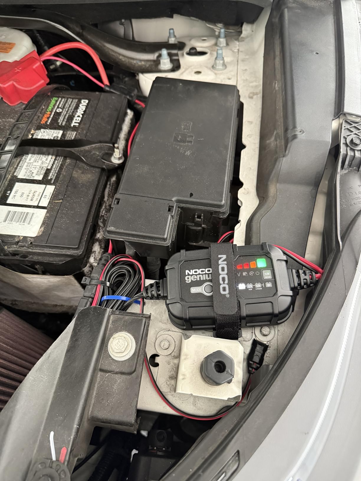 NOCO GENIUS5 5A 6/12V Smart Battery Charger, Trickle Charger & Maintainer | Overcharge Protection, Desulfator, Temperature Compensation, Force Mode, For Lead-Acid (Wet, Gel, AGM) & Lithium (LiFePO4) customer photo 1