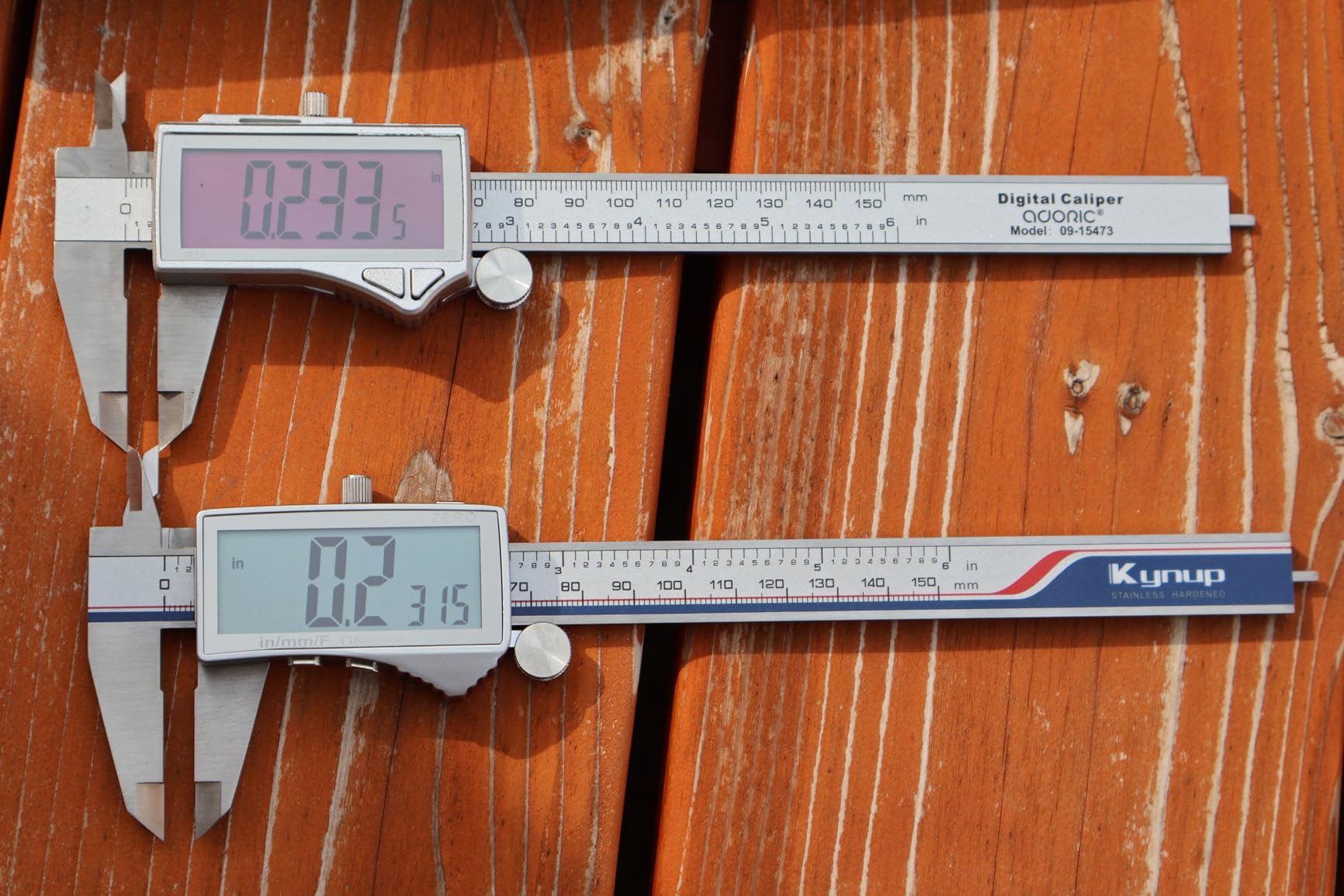 Kynup Digital Caliper, Caliper Measuring Tool Outside Micrometer, Vernier Dial Caliper, 6 Inch Caliper DIY Tool, Stainless Steel, IP54 Splash Proof, Inch Metric Fraction Switch, Large LCD Screen customer photo 1