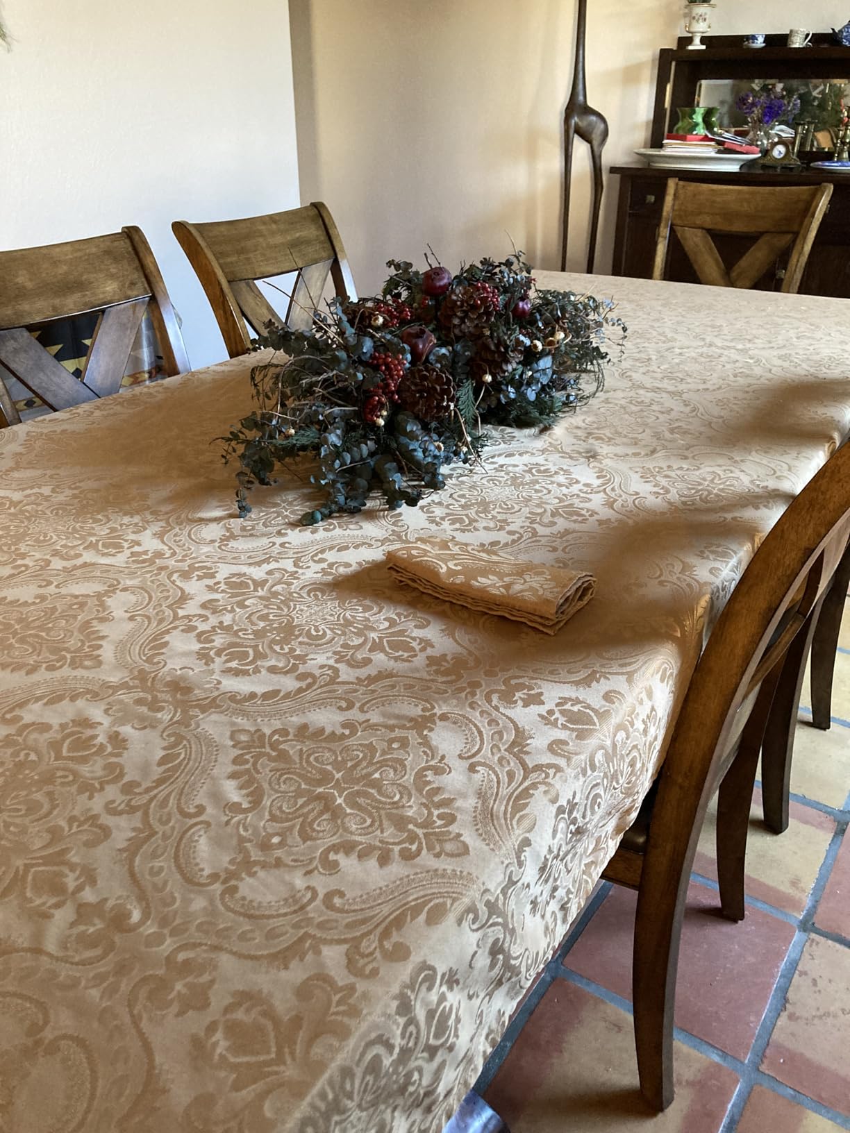 Elrene Home Fashions Caiden Elegance Damask Waterproof, Stain & Wrinkle Resistant Fabric Tablecloth, 60