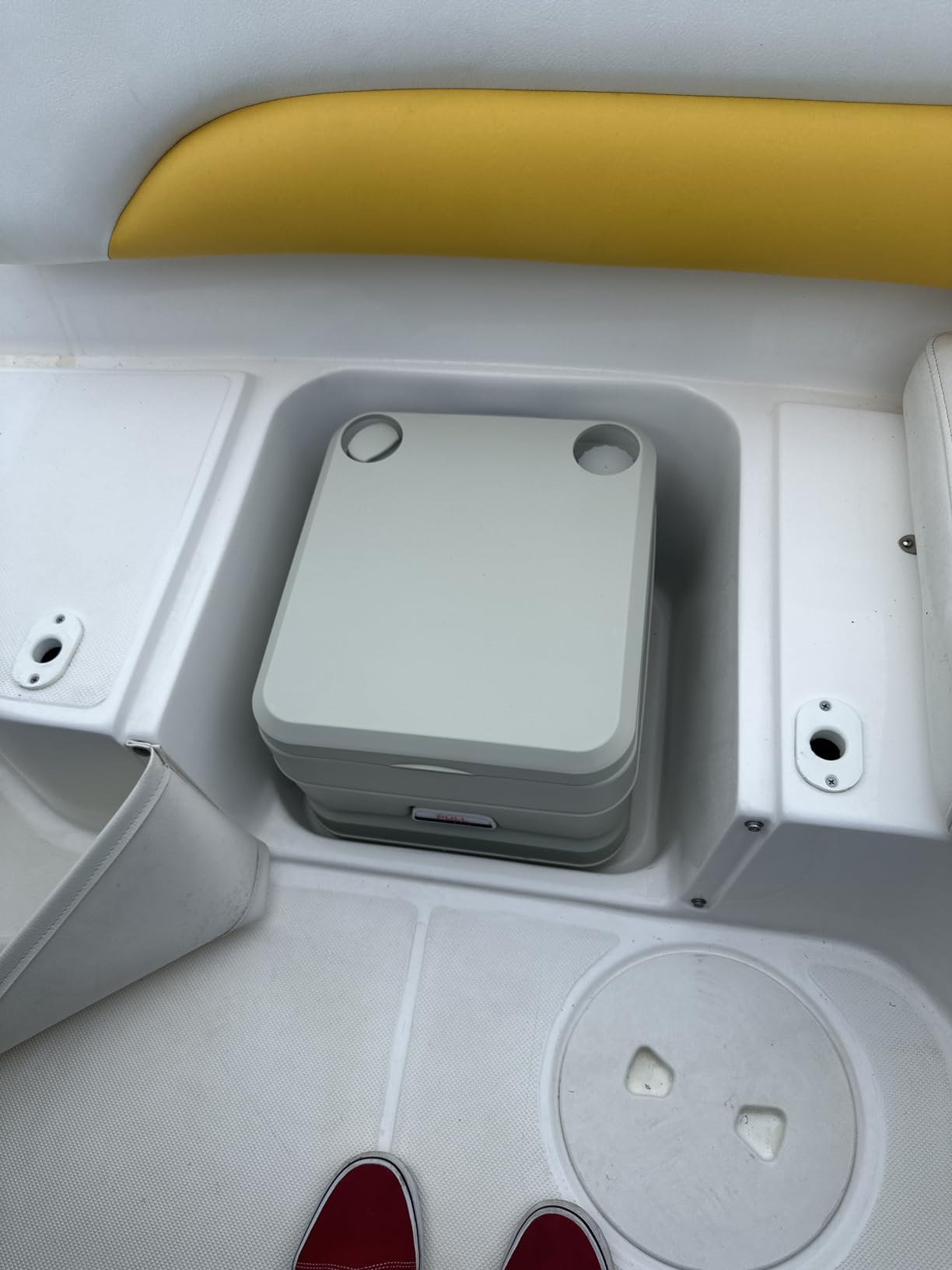 SEAFLO Premium Camping Portable Toilet - 5.8 Gallon Waste 3.43 Gall Fresh Tank (100 Flushes), 440 lbs Max Weight, Level Indicator, Sealed Waste Tank for RV, Boat, Elderly, Off-Grid customer photo 1