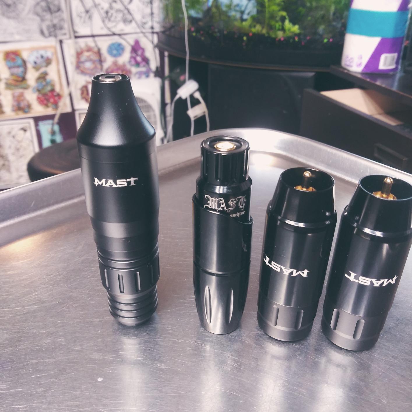 Mast Tour Original Cordless Tattoo Battery, Reliable Tattoo Power Supply customer photo 1