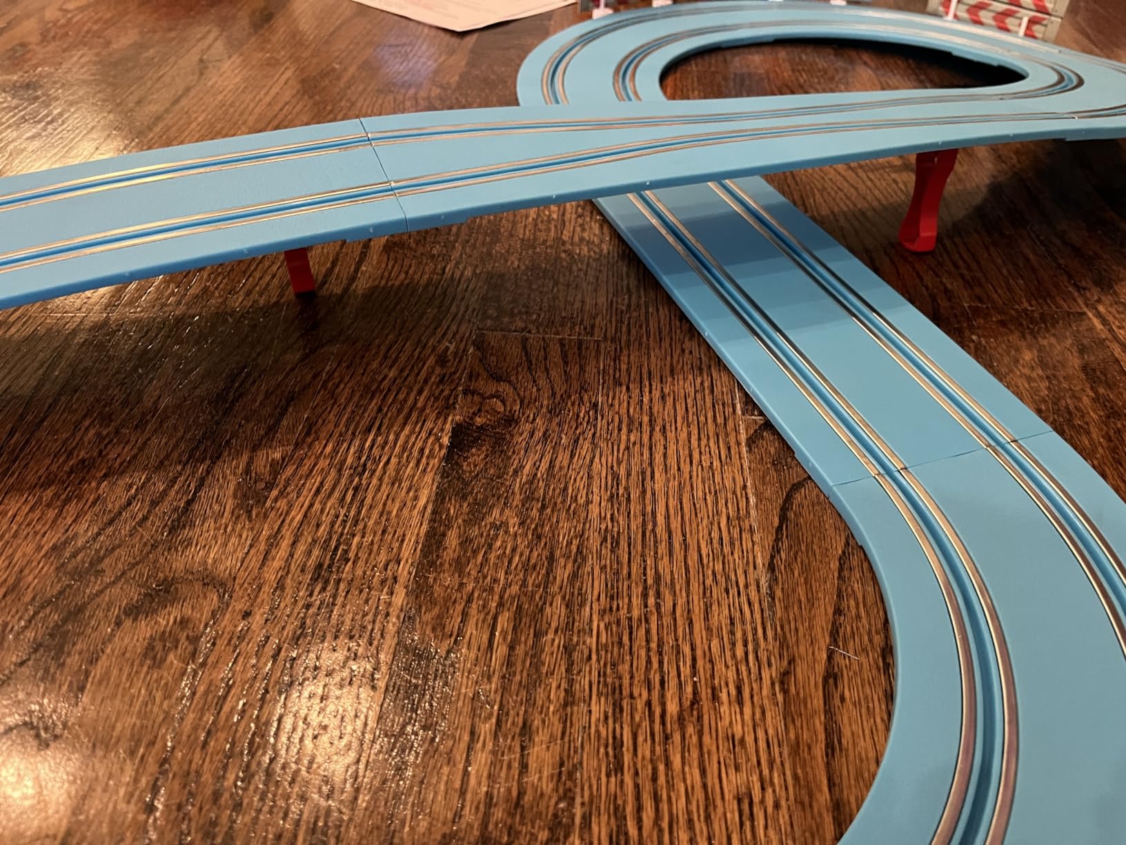 Carrera First Nintendo Mario Kart Slot Car Race Track - Includes 2 Cars: Mario and Luigi and Two-Controllers - Battery-Powered Beginner Set for Kids Ages 3 Years and Up, 20063028 customer photo 2