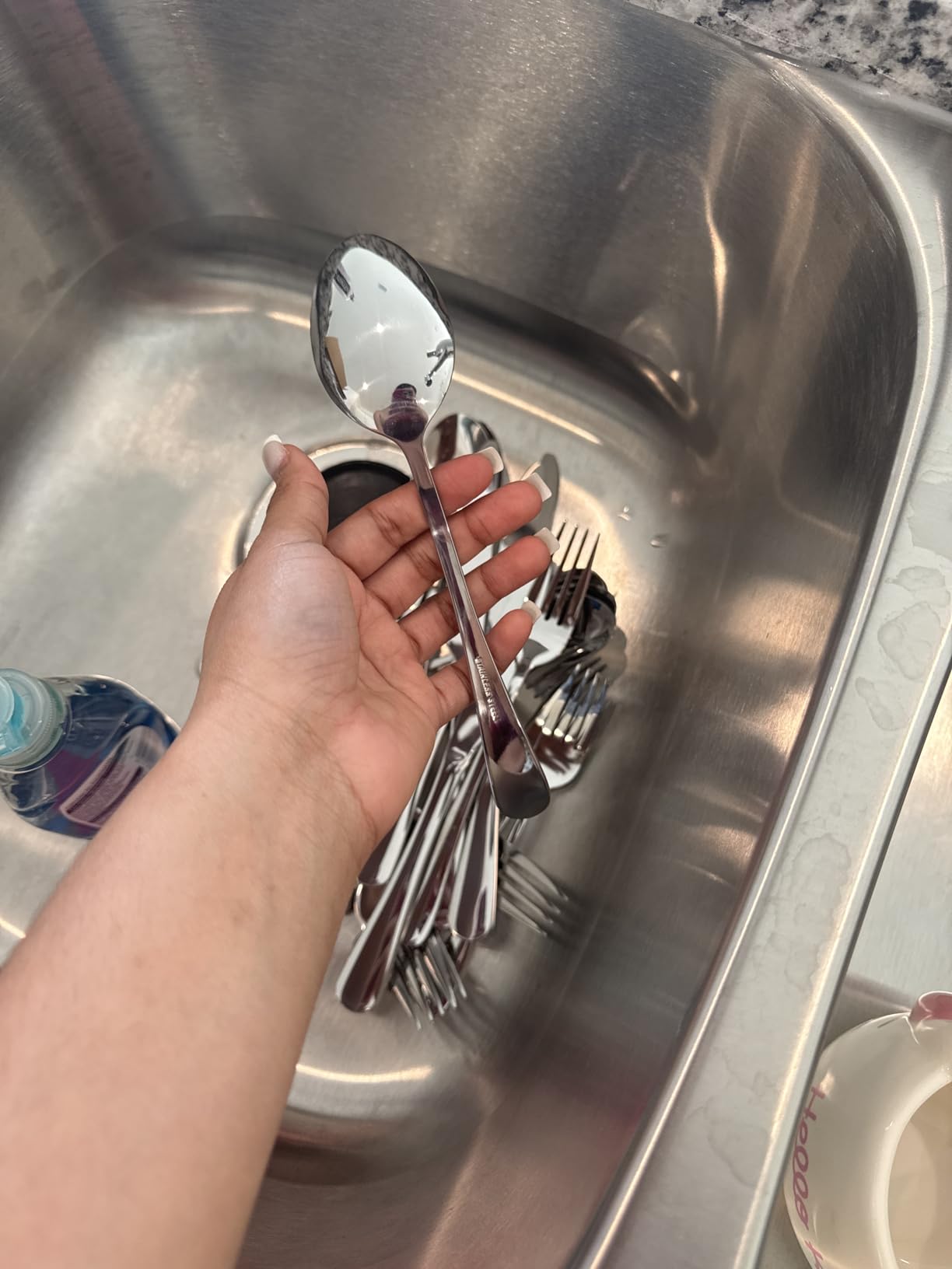Briout Flatware Set Service for 4 Stainless Steel Cutlery Set 20 Piece Include Upgraded Knife Spoon Fork Mirror Polished, Dishwasher Safe customer photo 1