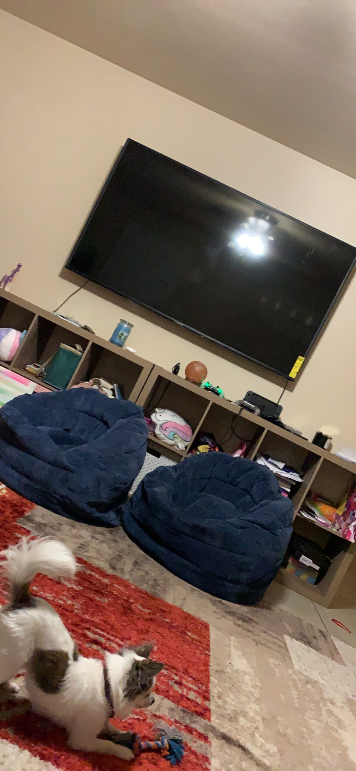 VIZIO 70-inch V-Series 4K UHD LED HDR Smart TV with Apple AirPlay & Chromecast Built-in, Dolby Vision, HDR10+, HDMI 2.1, Auto Game Mode & Low Latency Gaming (V705-H1, 2020) customer photo 2