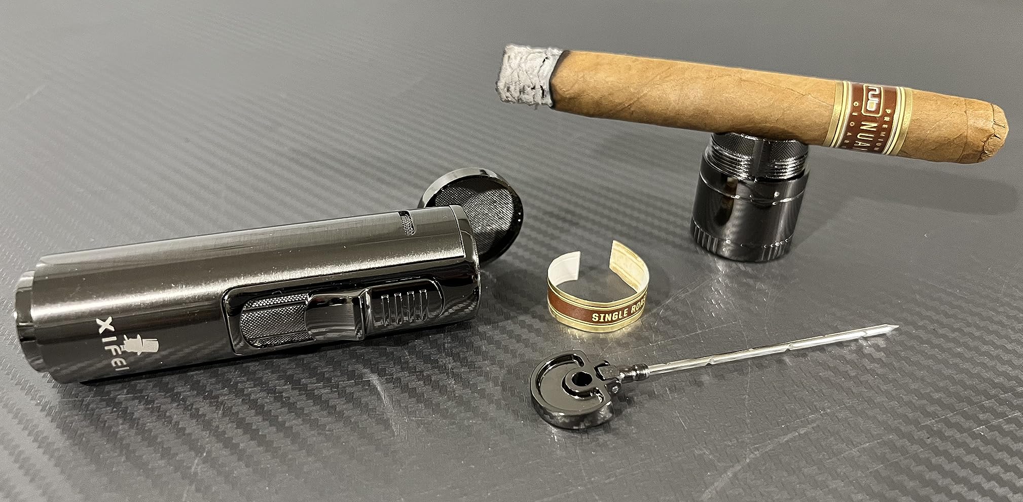 XIFEI Cigar Lighter, Cigar Puncher, Cigar Draw Enhancer, Cigar Stand, All-in-one Lighter (Gun ash) customer photo 1