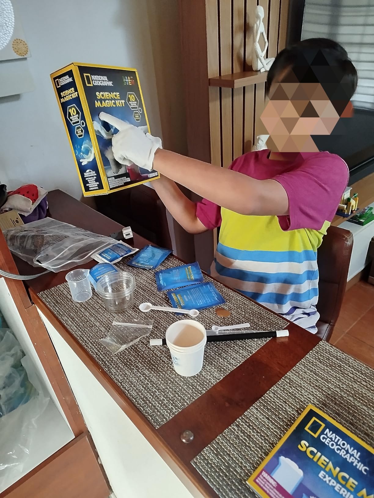Blue Marble National Geographic Magic Chemistry Set - 10 Magic Trick Science Experiments for Kids 8-12 customer photo 1