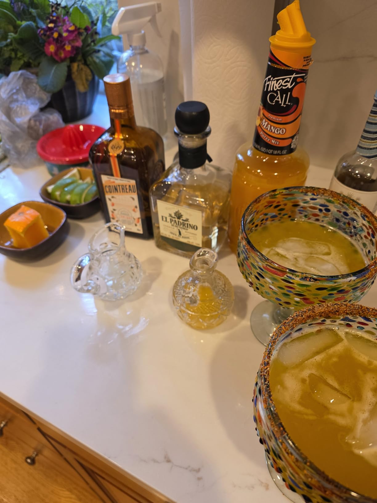 Dos Sueños Mexican Hand Blown Glass - Set of 4 Hand Blown Margarita Glasses Confetti Rock (16 oz) customer photo 1