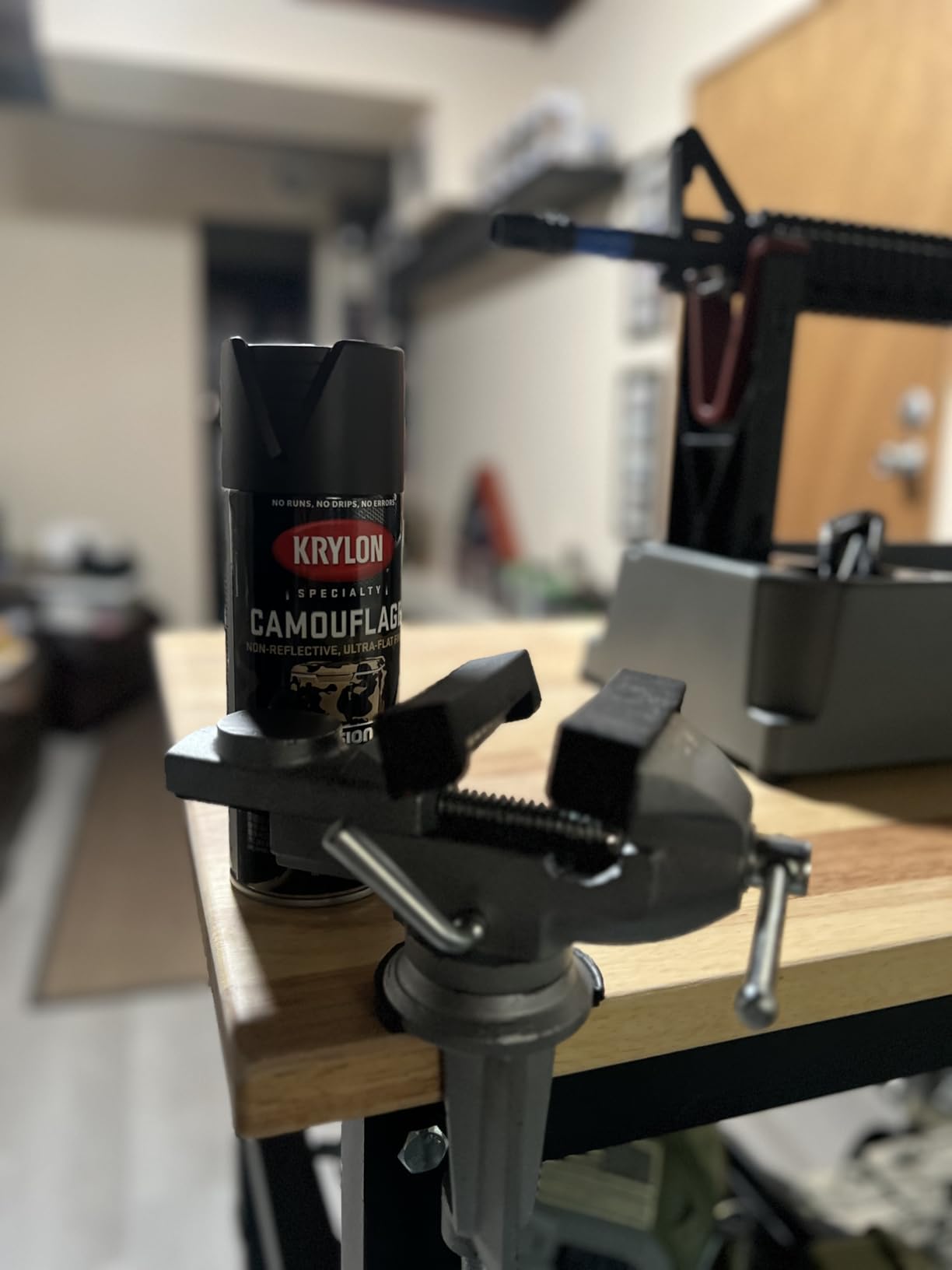 Housolution 3 Inch Universal Swivel Base Table Vise, 360°Rotating Bench Clamp, Portable Repair Tool for Woodworking, Metalworking, Cutting Conduit, and Drilling - Black customer photo 1