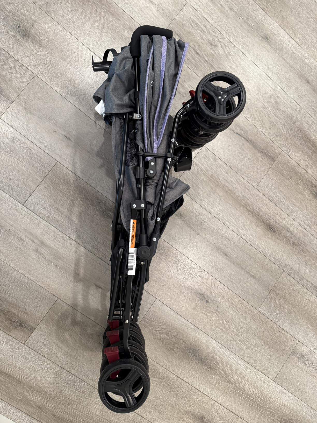Dream On Me Volgo Twin Baby Stroller, Compact Side-by-Side Double Umbrella Stroller, 5-Point Safety Harness, Adjustable Canopy, Storage Basket & Travel-Friendly Fold, Black customer photo 2