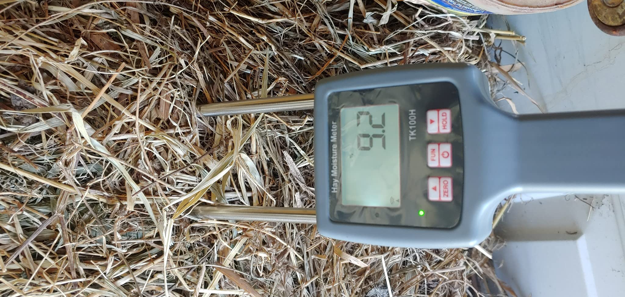Hay Moisture Meter Portable Hay Moisture Tester with Backlight, ATC Moisture Tester for Hay Bales, Alfalfa, Orchard Grass (Model TK100H) customer photo 1
