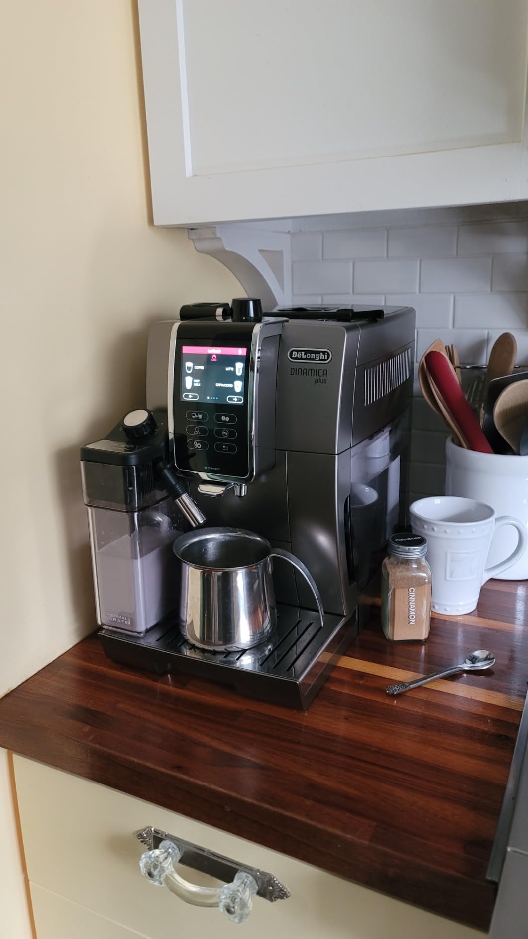 De'Longhi Dinamica LatteCrema Espresso Machine with Automatic Milk Frother for Latte, Cappuccino, Built-in Grinder, ECAM35075SI customer photo 1