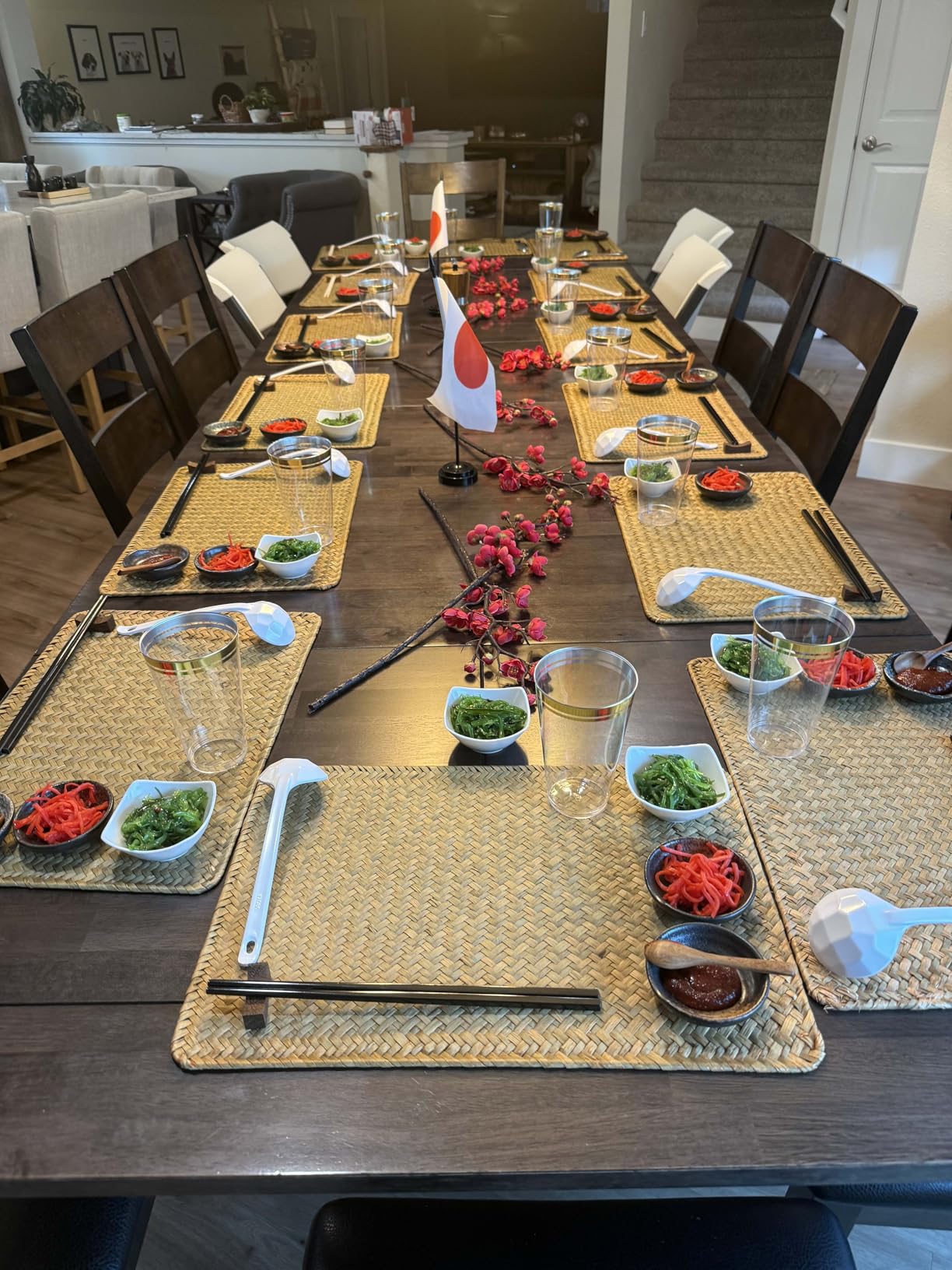 6 Pack Rectangular Woven Placemats, Rattan Wicker Table Mats, 17