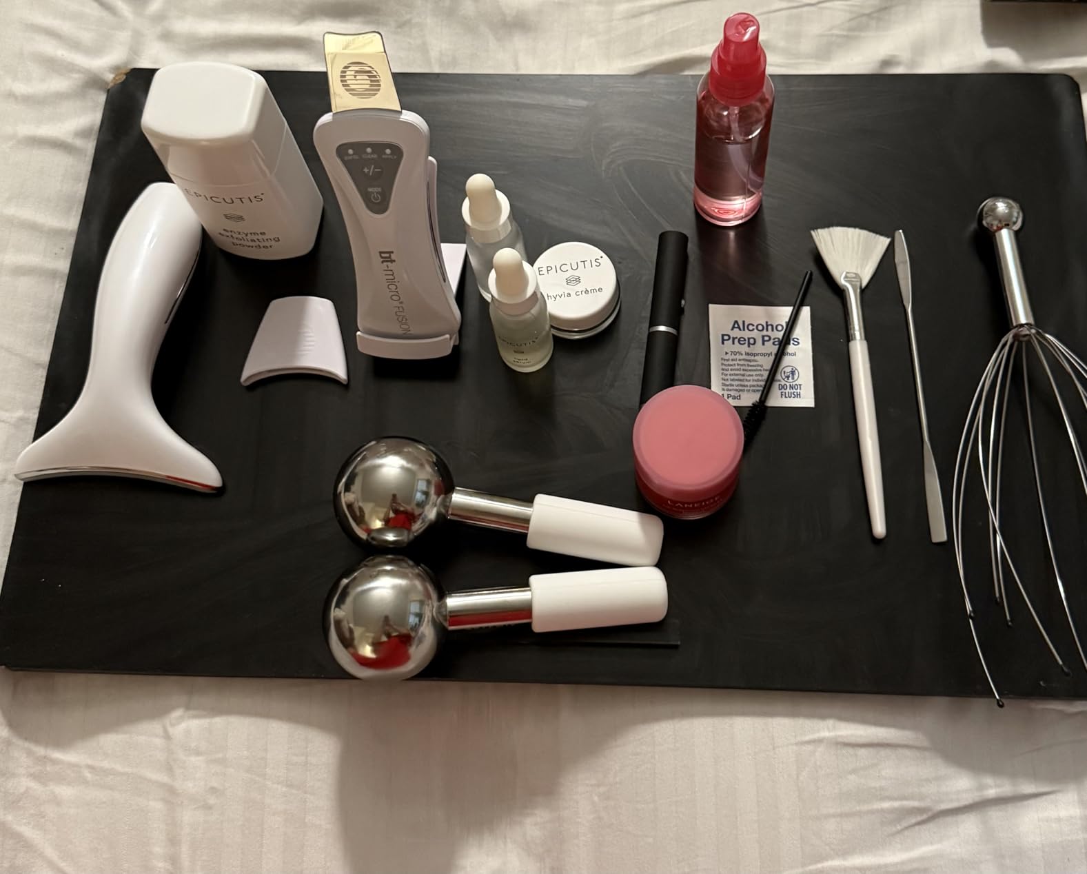 Bio-Therapeutic bt-Micro Fusion Ultrasonic Skin Exfoliation Tool - Professional Deep Cleansing, Blackhead Extraction, Smooth & Clear Skin, 3 Modes, Stainless Steel Applicator, Rechargeable customer photo 1