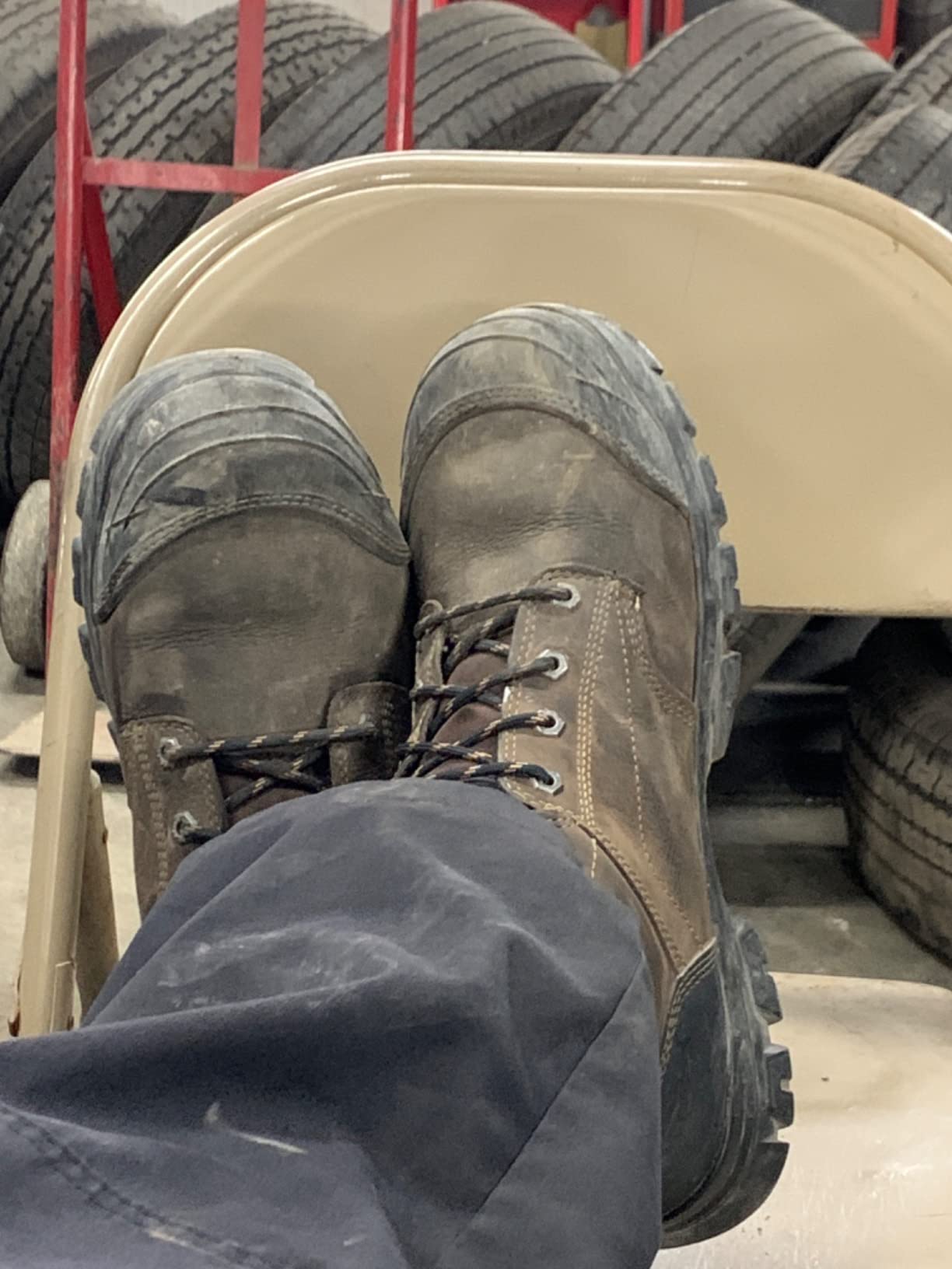 Ariat 10034673 Treadfast 6-Inch Waterproof Steel Toe Work Boot customer photo 2