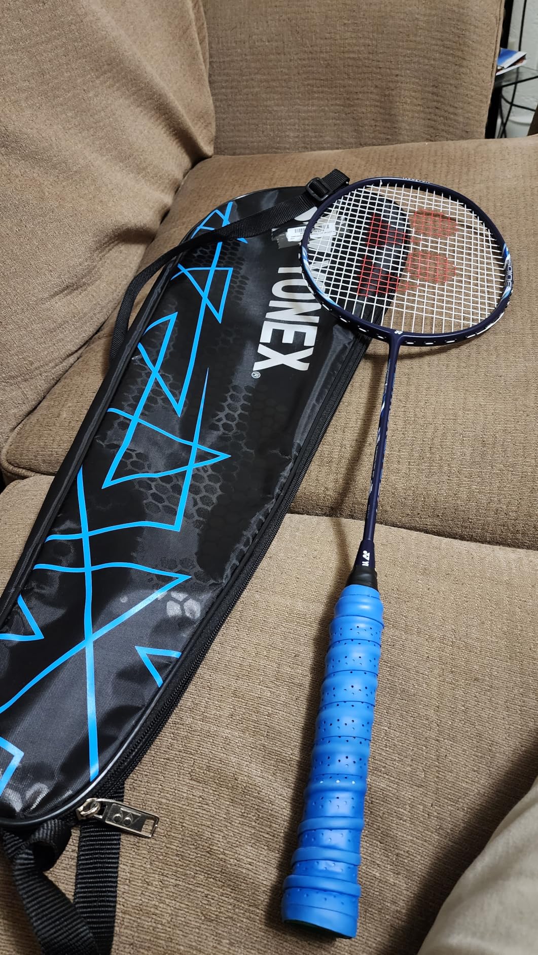 YONEX Astrox Smash Badminton Racket, Black/Red customer photo 2