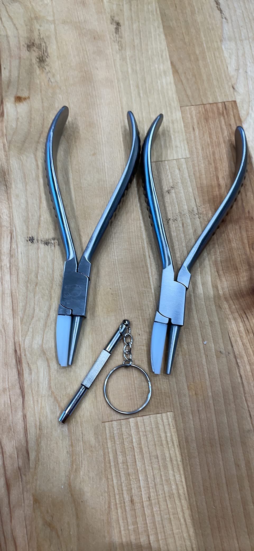 Round Nylon Jaw Eyeglasses Frame Pliers Kit with Eyeglass Repair Screwdriver Optical Pliers Set customer photo 1