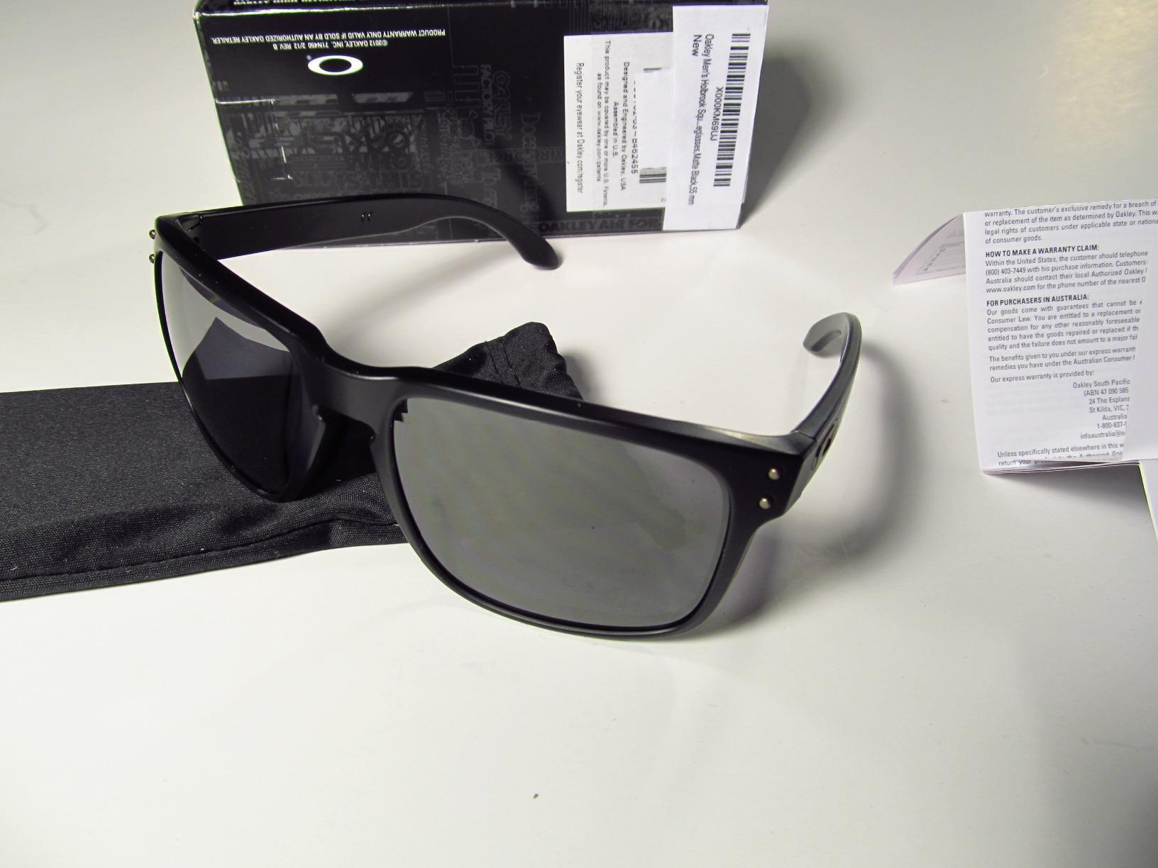 Oakley Mens OO9102 Holbrook Square Sunglasses customer photo 2