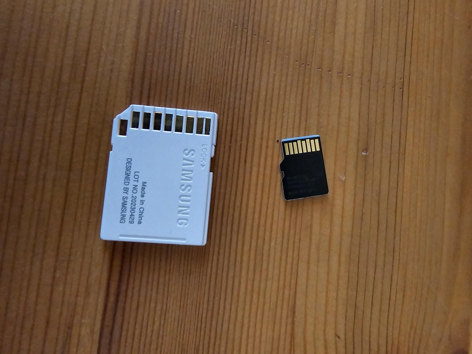 Samsung EVO Select Micro SD-Memory-Card + Adapter, 256GB microSDXC 130MB/s Full HD & 4K UHD, UHS-I, U3, A2, V30, Expanded Storage for Android Smartphones, Tablets, Nintendo-Switch (MB-ME256KA/AM) customer photo 1