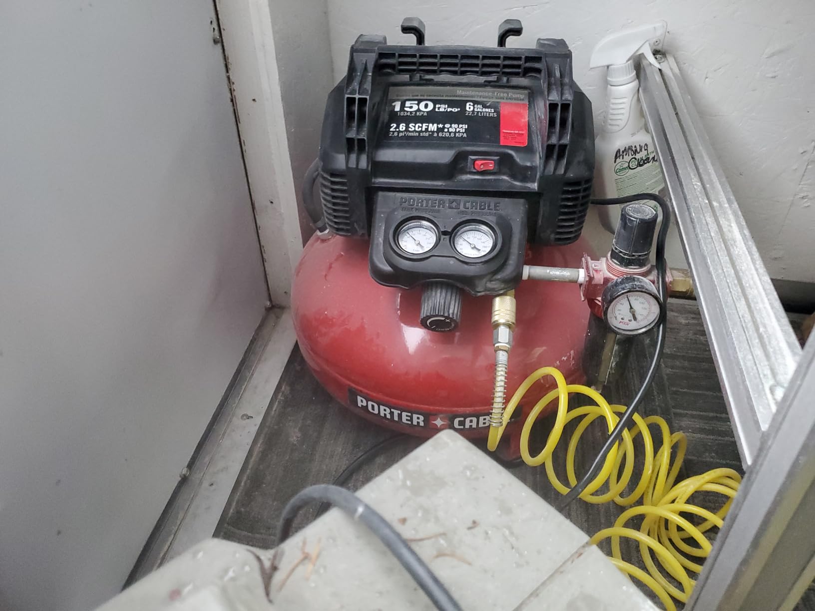 PORTER-CABLE Portable Pancake Air Compressor PXCM2002.COM | 6 Gallon, 150 Max PSI customer photo 2