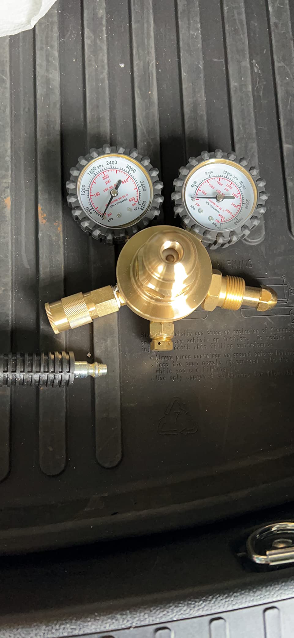 Nitrogen Regulator Havc 0-600 PSI, CGA580 Inlet Connection, 1/4'' Male Flare Outlet Connection, High Pressure Nitrogen Tank Regulator for Purging&Pressure Testing, Leak Checking, Welding customer photo 2