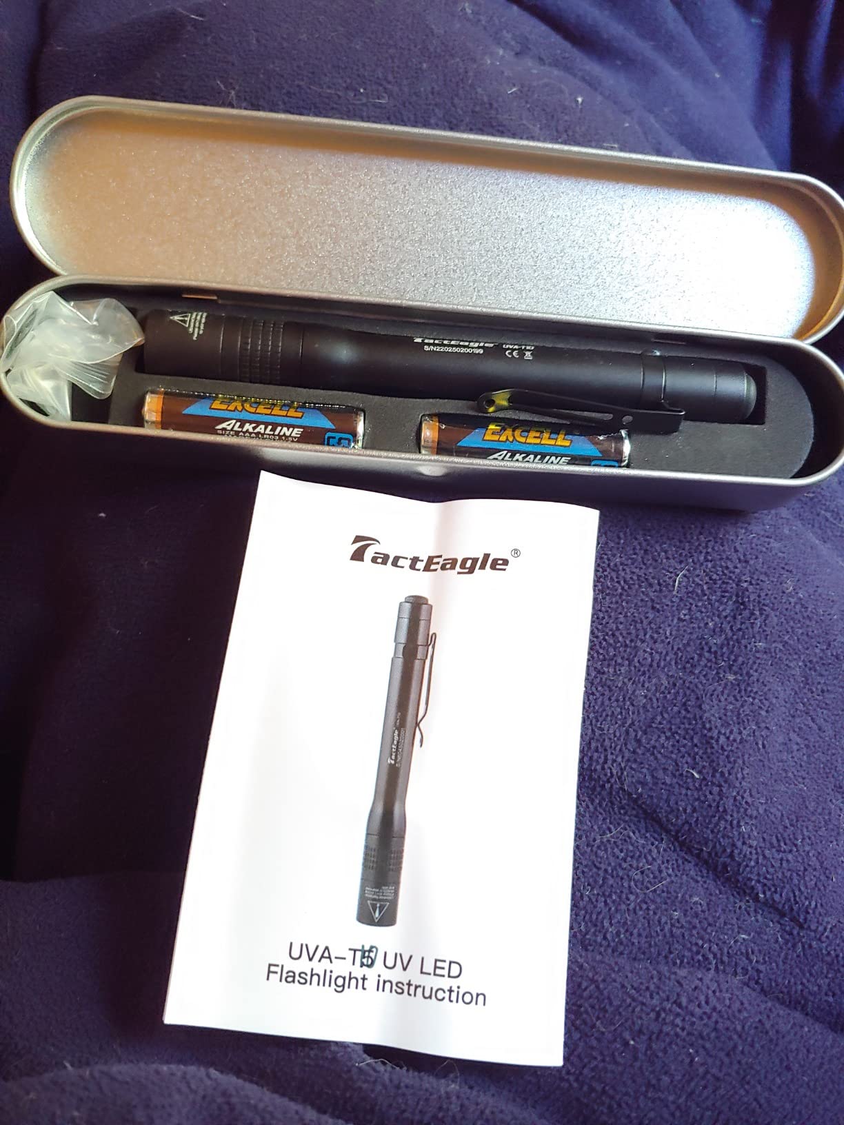 UV Light Pen, 365nm UV Flashlight, Black Light Pen, Dental Curing Light for Teeth, Portable Black Light for Pet Urine Detection, Scorpion and Bed Bug customer photo 1