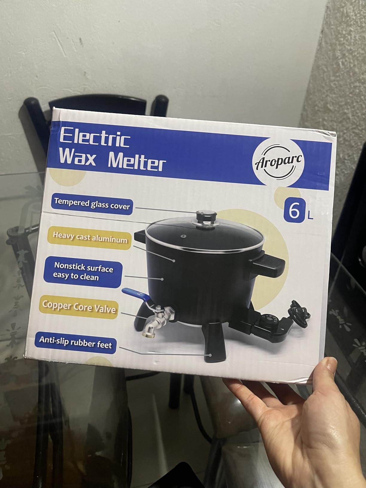 Wax Melter for Candle Making, 11Lbs (6Qts) Candle Wax Melting Pot with Spout for Soy Wax Soap Base Easy Pour & Non-Stick & Temps customer photo 1