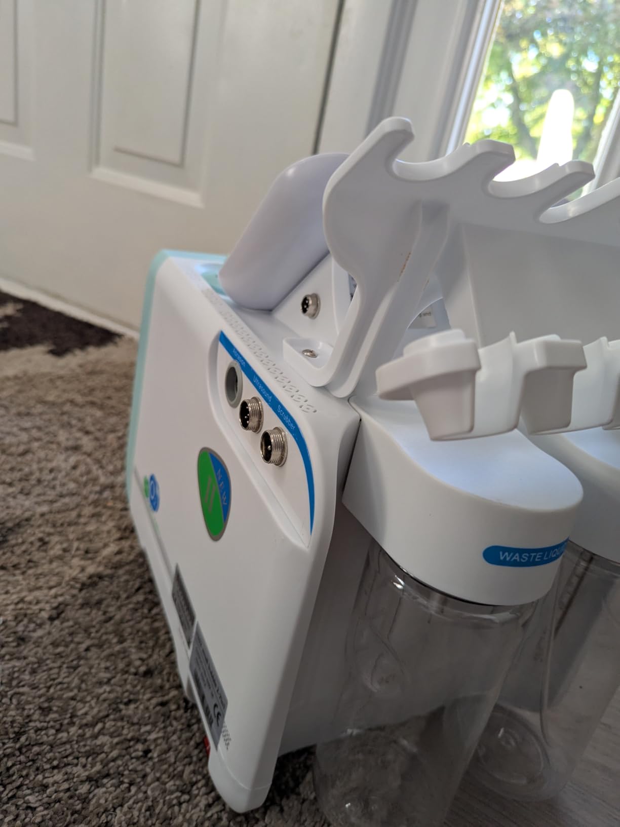 BRUUN Facial Care Machine - A 7 in 1 Multifunctional Face Care Device for Skin Moisturizing - A Vacuum Cleaning Jet for Home and Beauty Salon customer photo 1