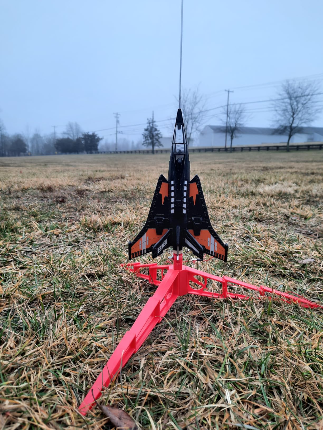Estes Space Corps Centurion Model Rocket Starter Set - Includes Rocket Kit, Launch Pad, Four AA Batteries, and Three Motors customer photo 1