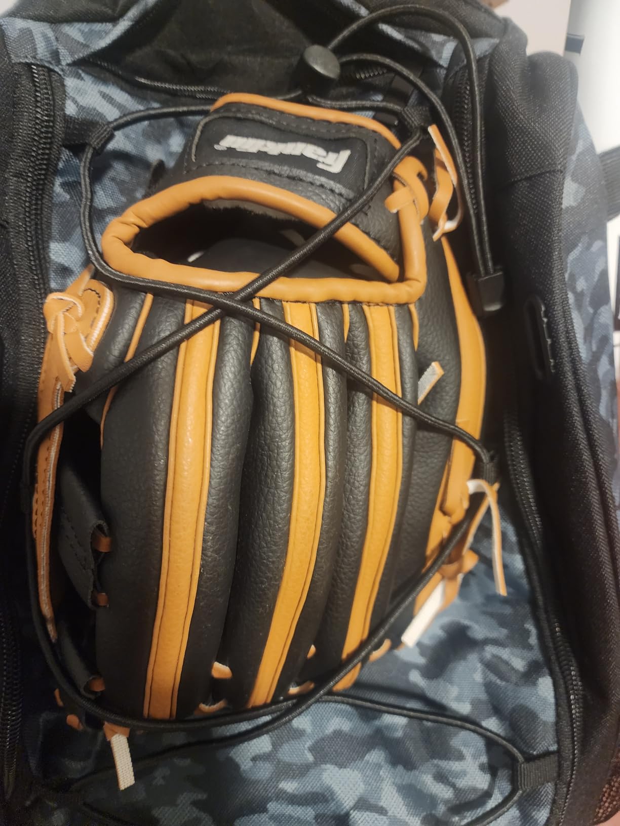 WOLT Youth Baseball Bag - Bat Backpack for Baseball, T-Ball & Softball Equipment & Gear, Bat & Glove Holder, Large Main Compartment for Helmet & accessories, Separate Shoes Compartment, Fence Hook customer photo 2