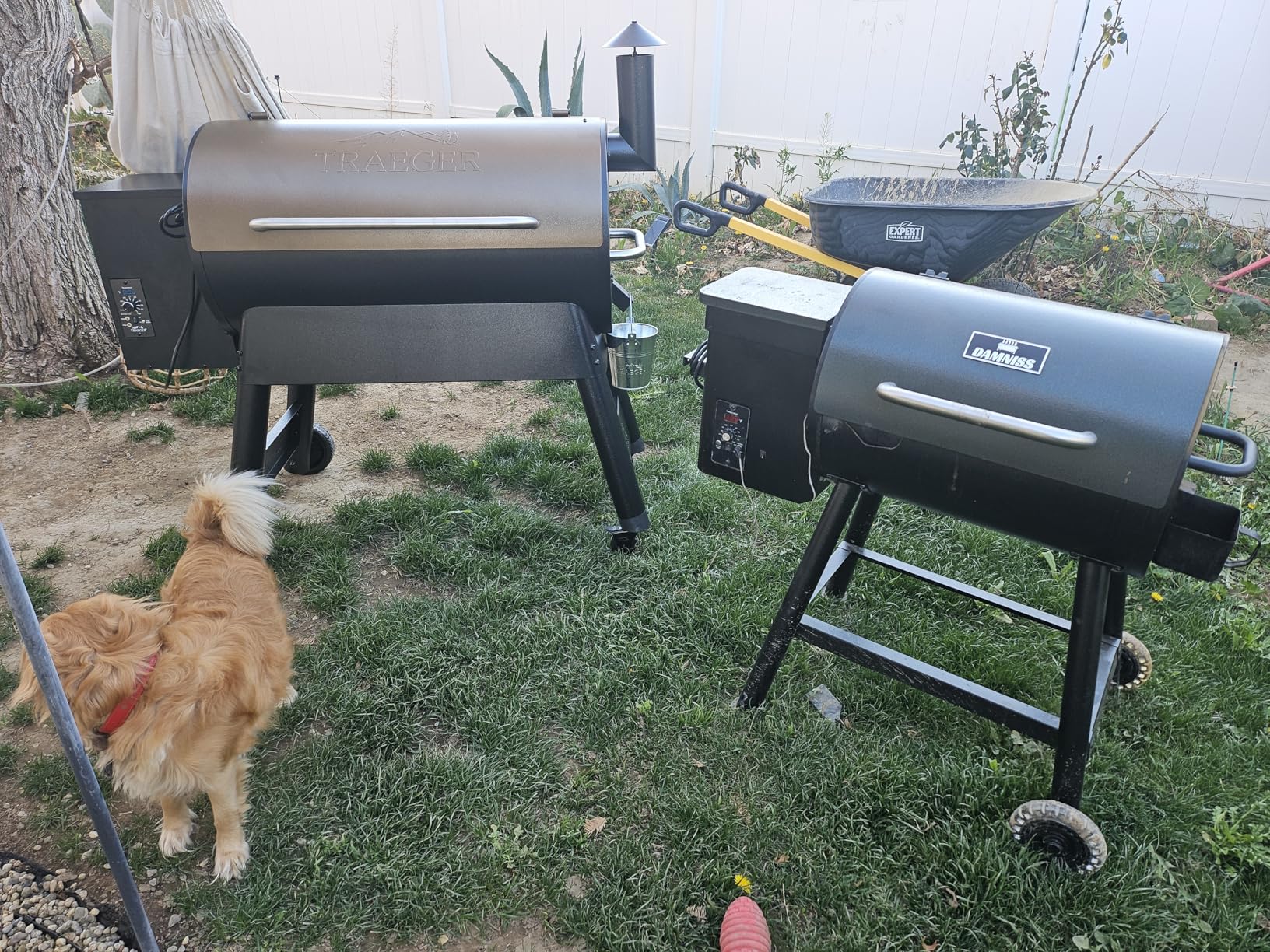 Traeger Pro 34 Electric Wood Pellet Grill and Smoker (884 Sq In, 450F Max) with Full-Length Grill Cover Bundle customer photo 2