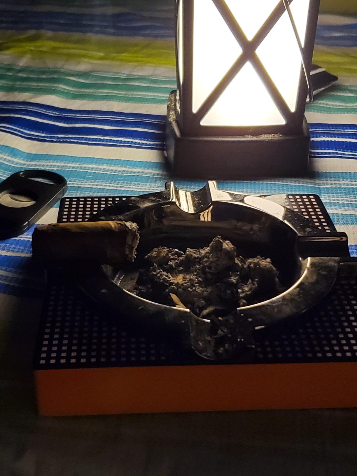 Cigar Ashtray,Cool Ashtrays Cigar Gifts for Men,Metal Cigar Tray with Solid Wood Base Black Ash tray for Home/Office/Bar/Patio Decor(Black) customer photo 2