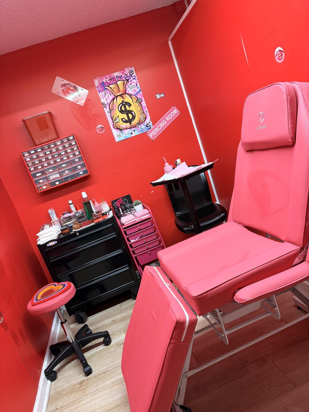 Facial Chair, 73 Tattoo Chair for Client, 3-Section Adjustable Massage Table with Stool, Multipurpose Beauty Beds Salon Equipment for Esthetician, Tattoo Shop, Spa (Black) customer photo 1