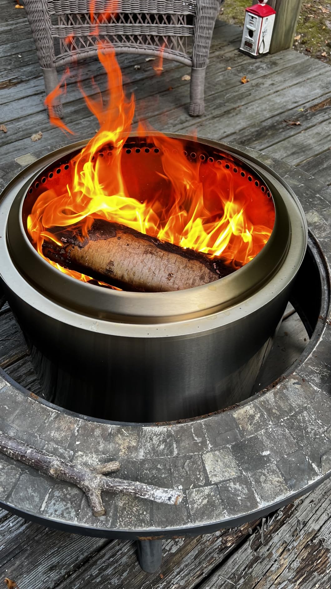 Solo Stove Bonfire Essential Bundle | Smokeless Fire Pit with Stand & Lid, Ideal for 4-6 People | Portable Wood Burning, Removable Ash Pan, Stainless Steel customer photo 1