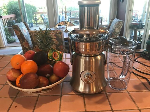 Breville BJE830DBL Juice Fountain Cold XL, 70 fl oz, Damson Blue customer photo 1