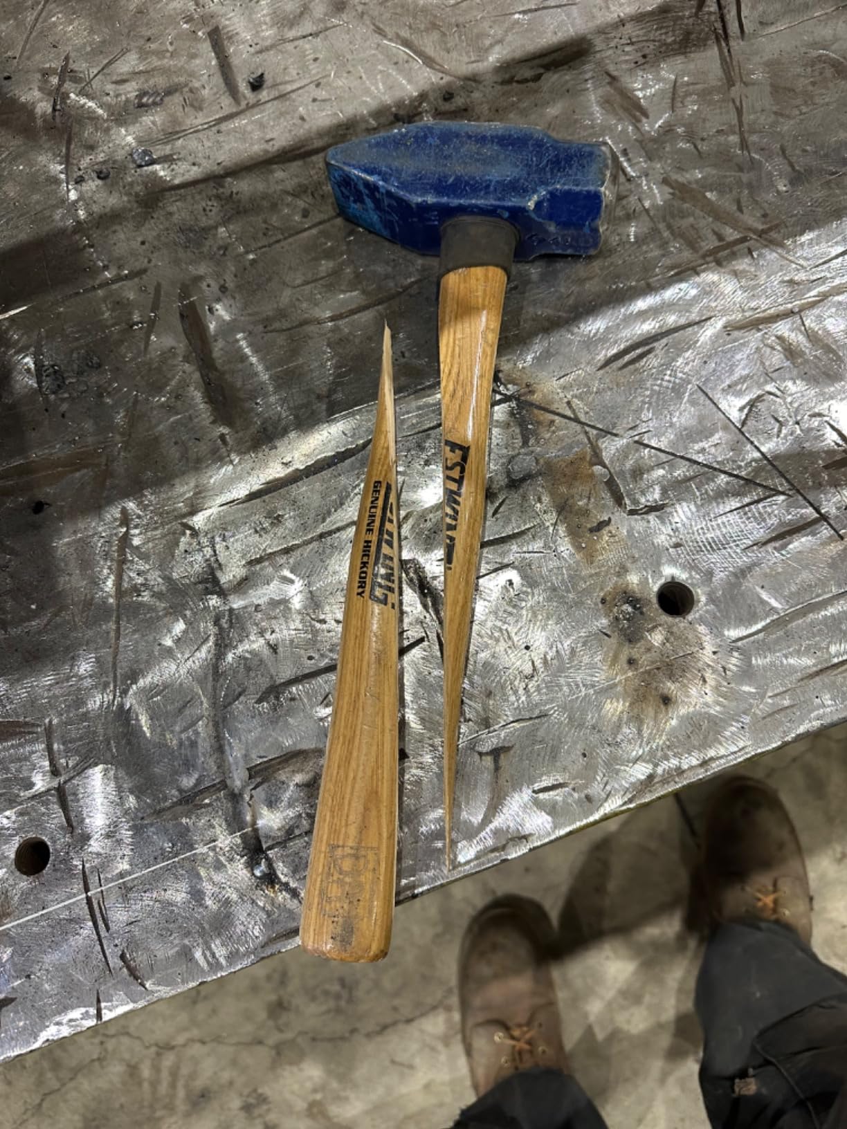 Estwing 4 lb Blacksmith Hammer with 14-Inch Hickory Wood Handle, Fully Forged Induction Hardened Head, Cross Peen End - Model #62314 customer photo 2