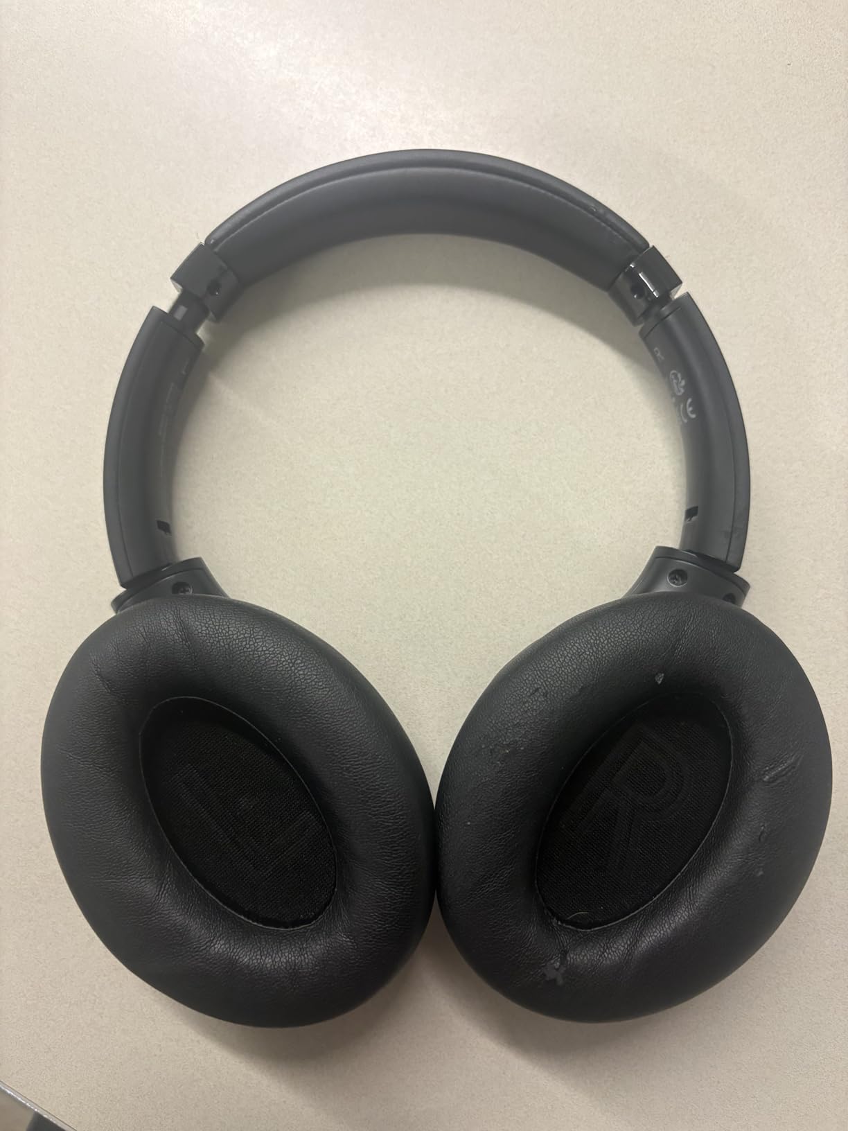 RUNOLIM Hybrid Active Noise Cancelling Headphones, Wireless Over Ear Bluetooth Headphones with Microphone, 100H Playtime, Foldable Headphone with HiFi Audio, Deep Bass for Home Travel Office customer photo 2