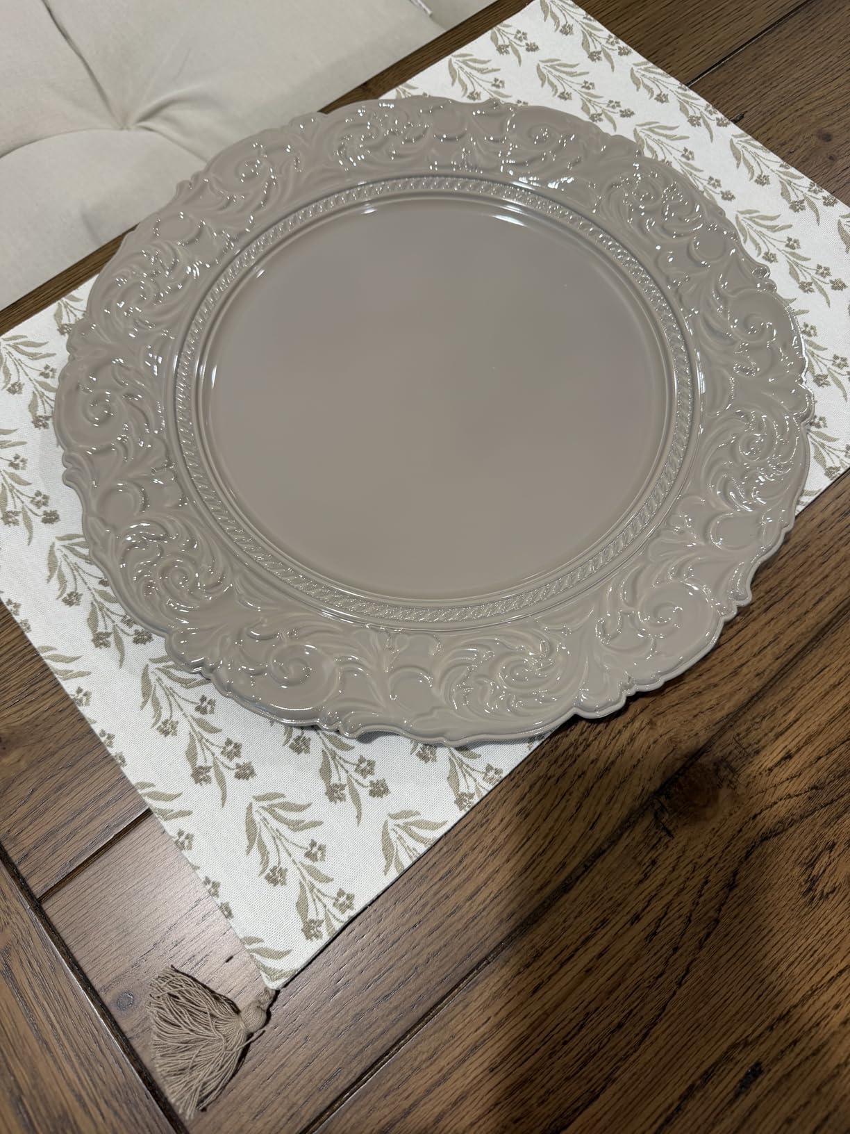Efavormart 6-Pack Antique White Gold Baroque Charger Plates - 14