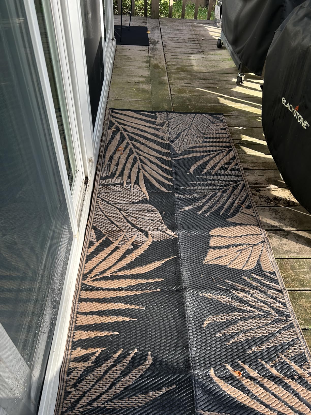 GENIMO Outdoor Rug 5' x 8' Waterproof for Patios Clearance, Reversible Plastic Straw Camping Carpet, Large Area Rugs Mats for RV, Picnic, Backyard, Deck, Balcony, Porch, Beach, Grey&White customer photo 1